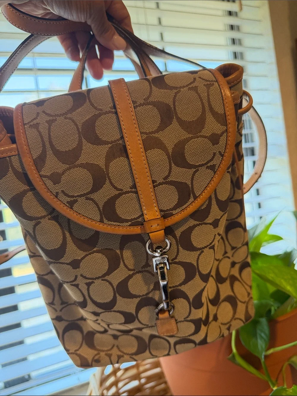 Vintage Coach 6613 Signature Jacquard Backpack Tan Leather Y2K